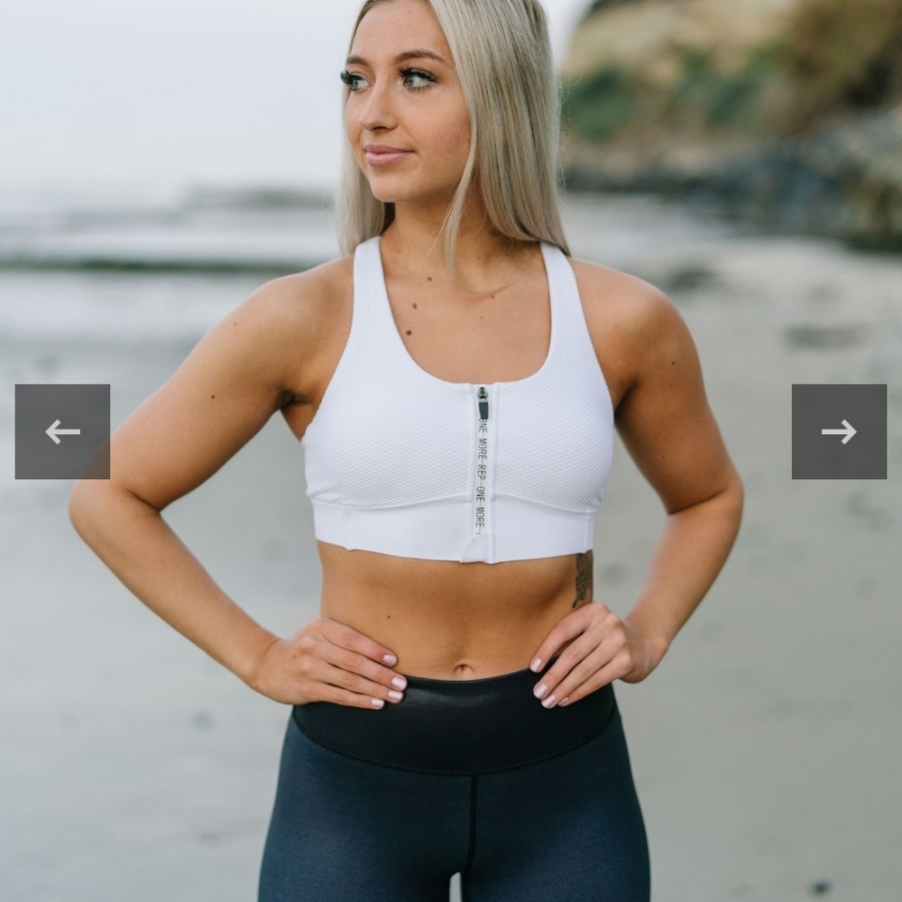 NWOT White Polka Front Zip Adjustable All Star Bra